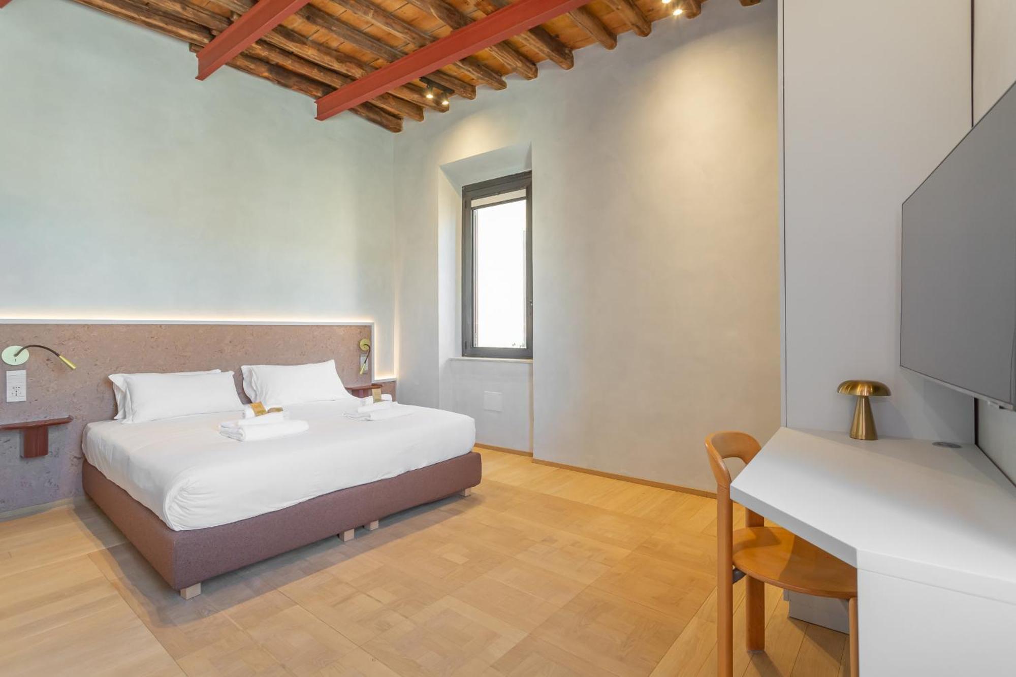 Spanish Steps Exclusive 3bdr * Rom