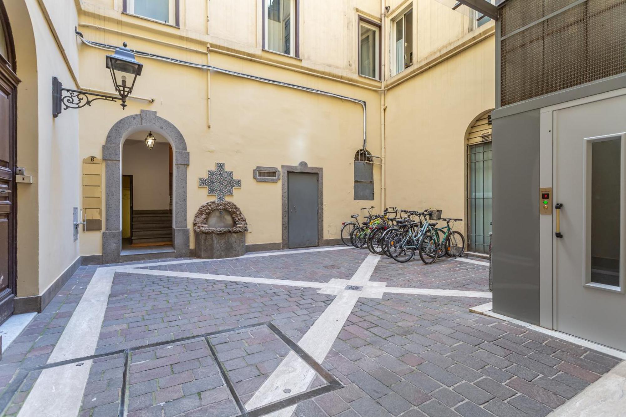Spanish Steps Exclusive 3bdr