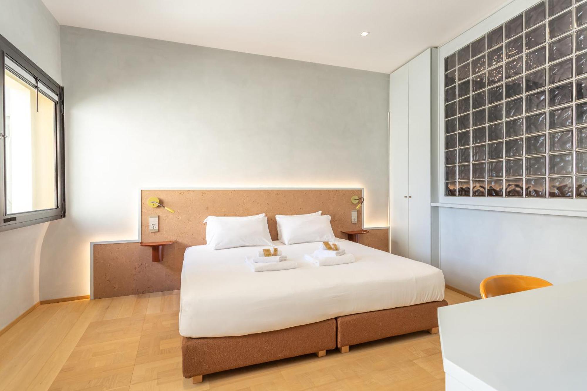 Spanish Steps Exclusive 3bdr Apartment *