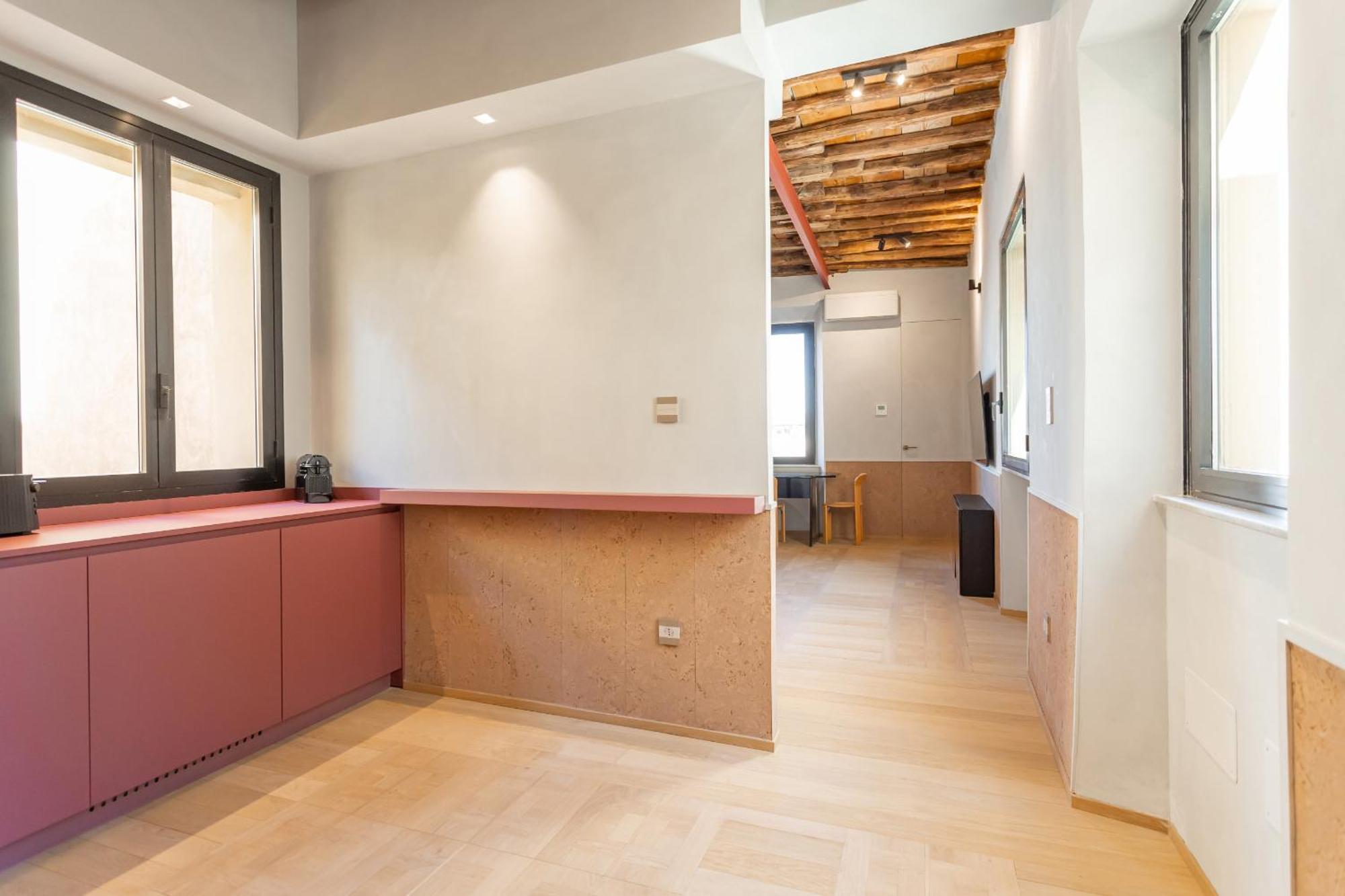Spanish Steps Exclusive 3bdr Apartment *